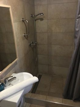 Lavender Circus Hostel, Doubles&ensuites * Budapest